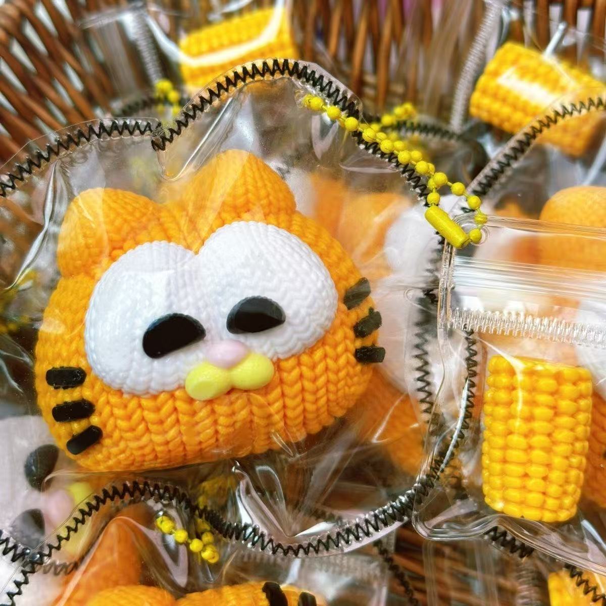 Garfield silicone squeeze toy comes with a corn squeeze toy