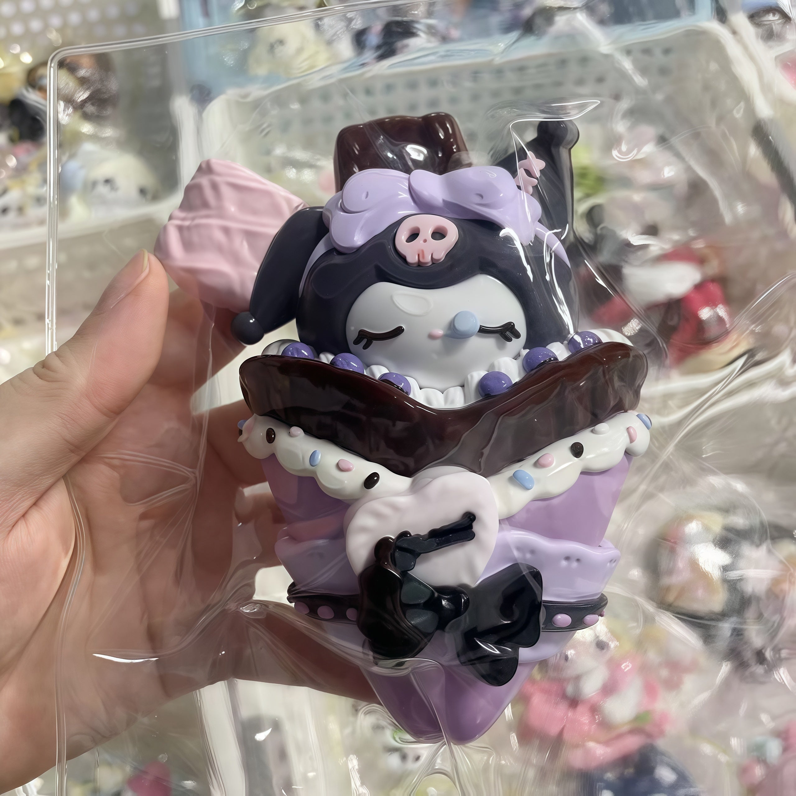 Kuromi Ice Cream Squishy – A Goth - Cute Stress Reliever 🍨🖤