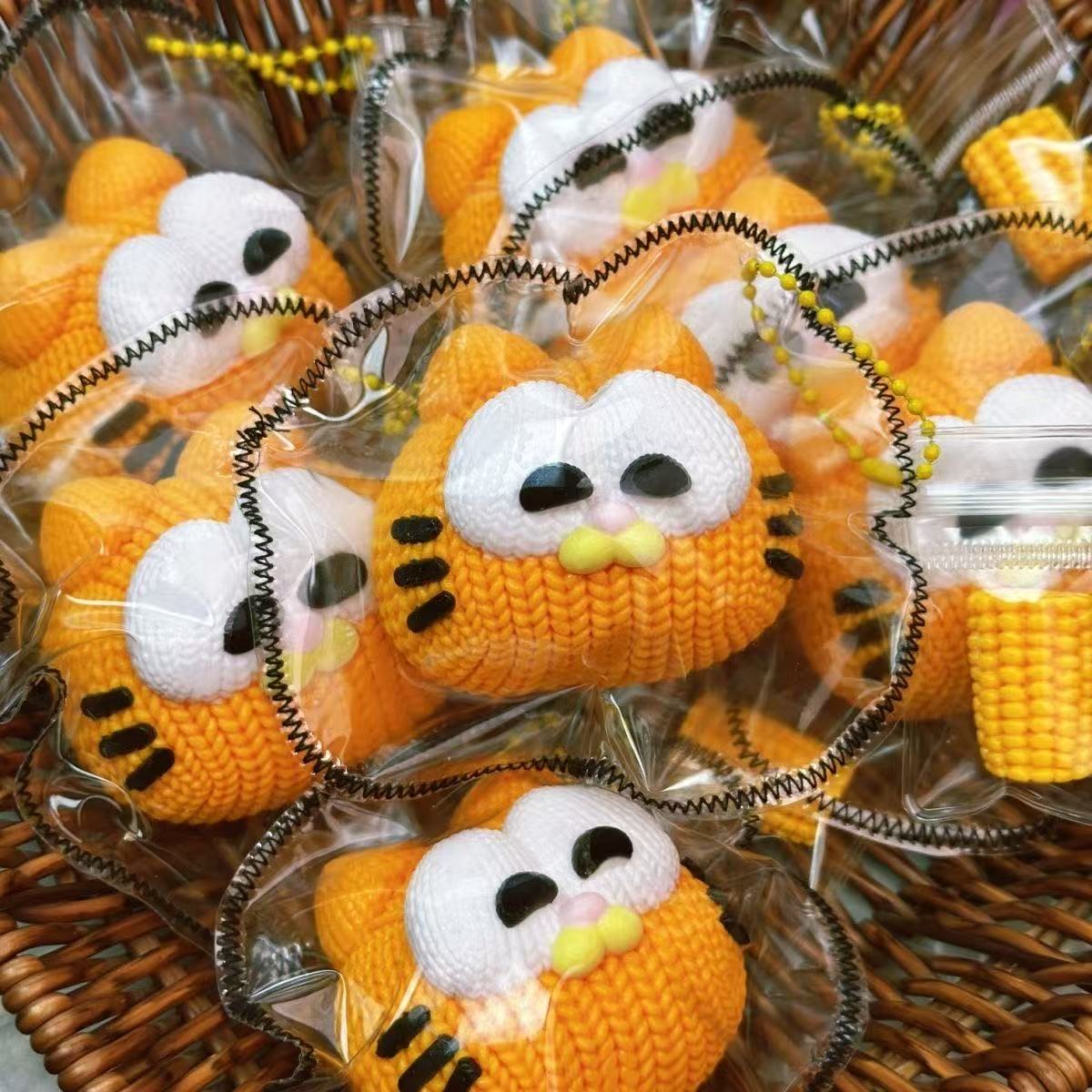 Garfield silicone squeeze toy comes with a corn squeeze toy