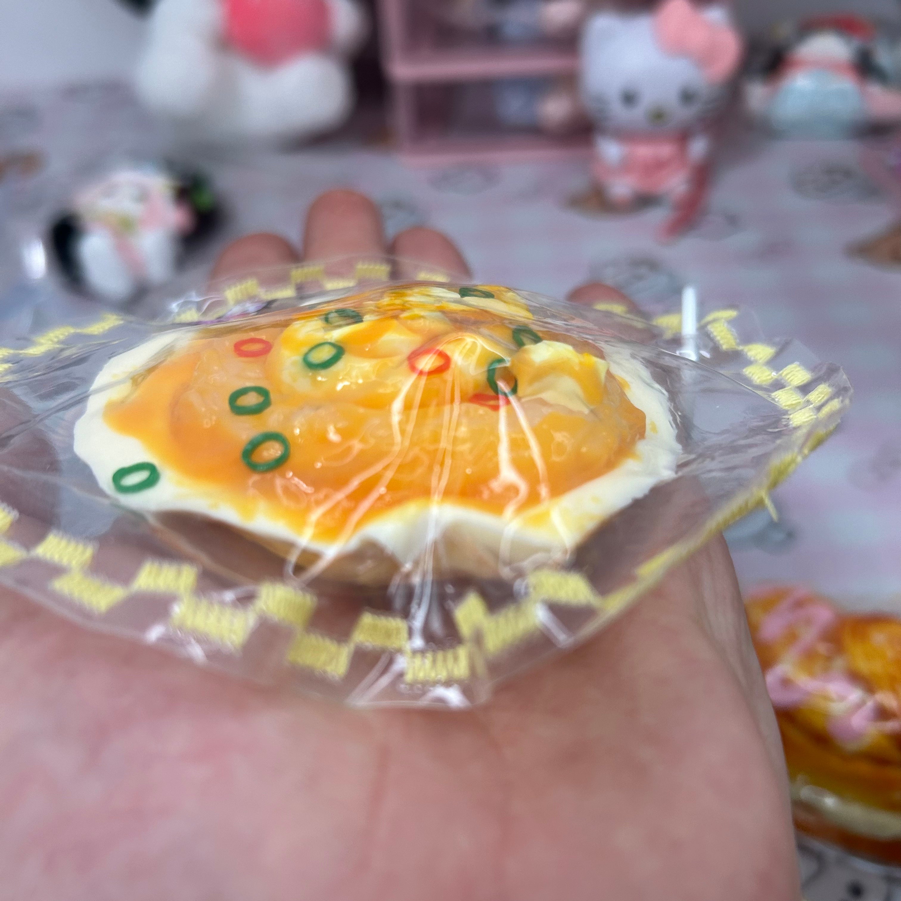 π Cheesy Pizza Squishy β Realistic Stress Relief ToyοΌOnly oneοΌ