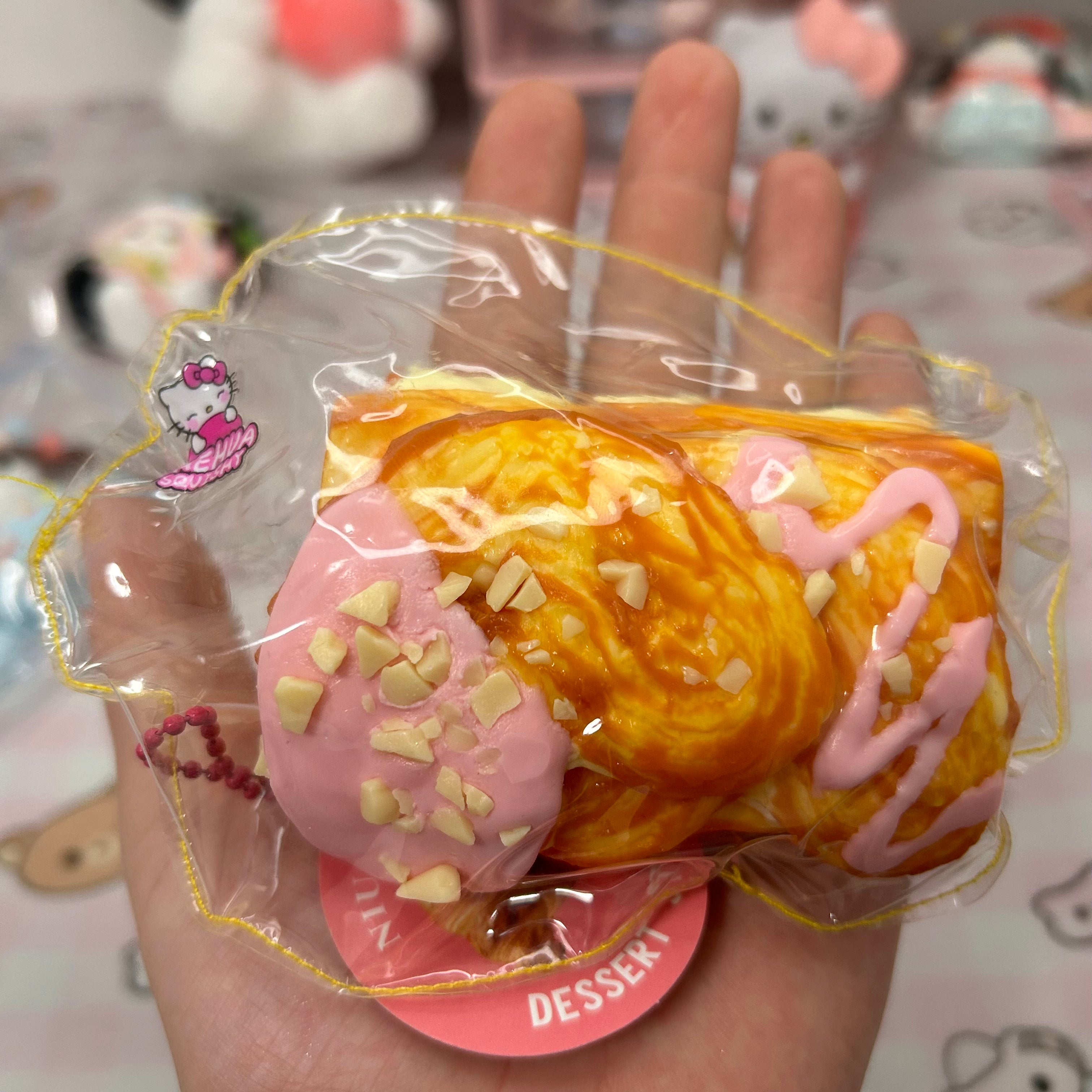 Kawaii Pastry - Shaped Squishy ToyοΌOnly oneοΌ
