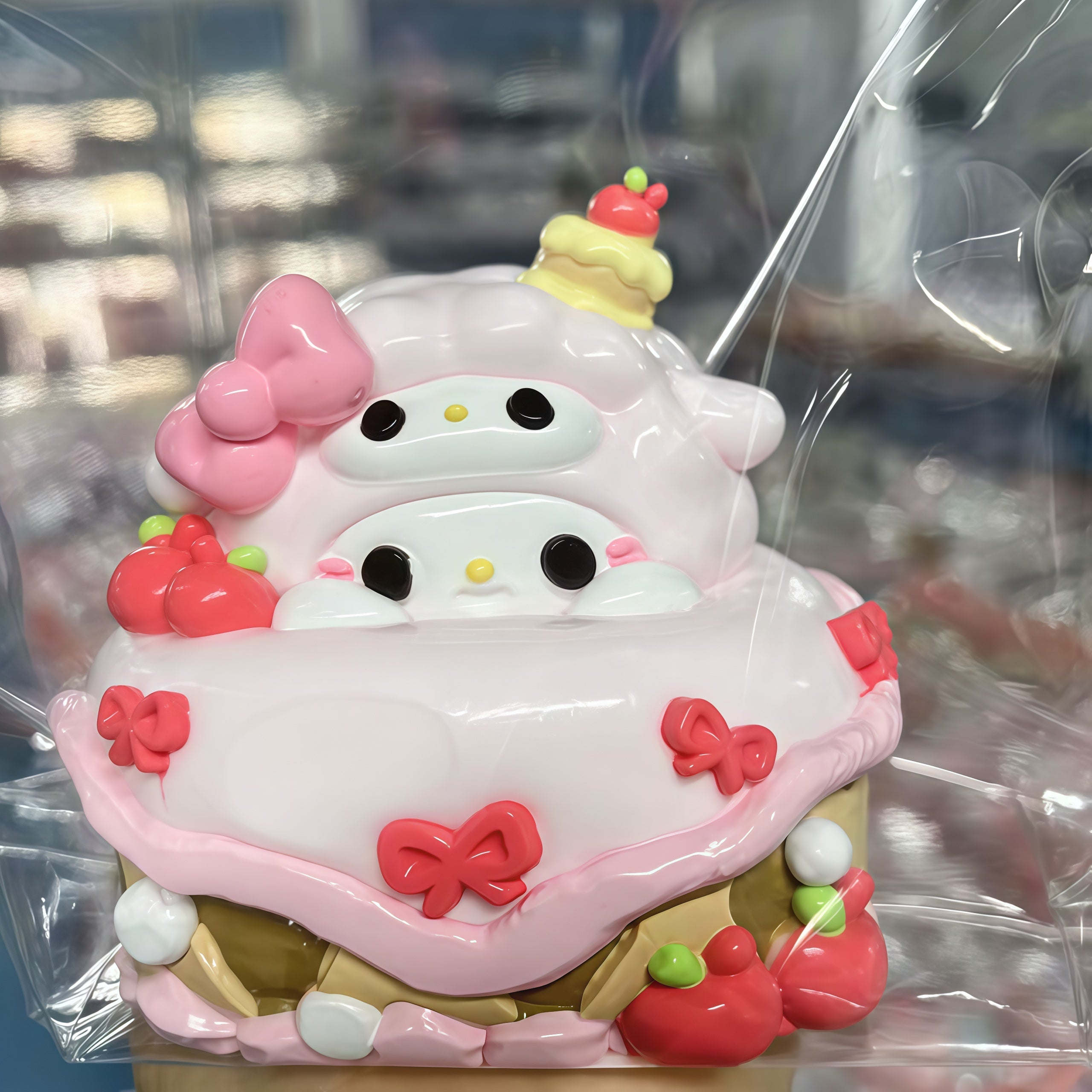 π My Melody Cake Figurine | Kawaii Sanrio Decor π
