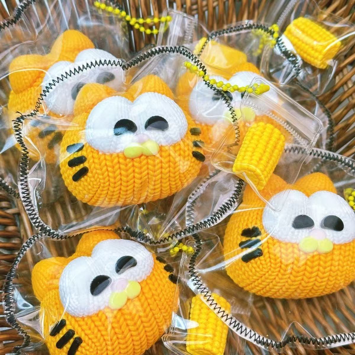 Garfield silicone squeeze toy comes with a corn squeeze toy