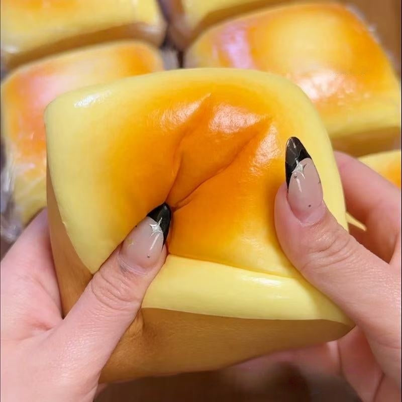 🥐Soft & Squeezable: Bread - like Squishy Toy for Ultimate Relaxation🥐✨