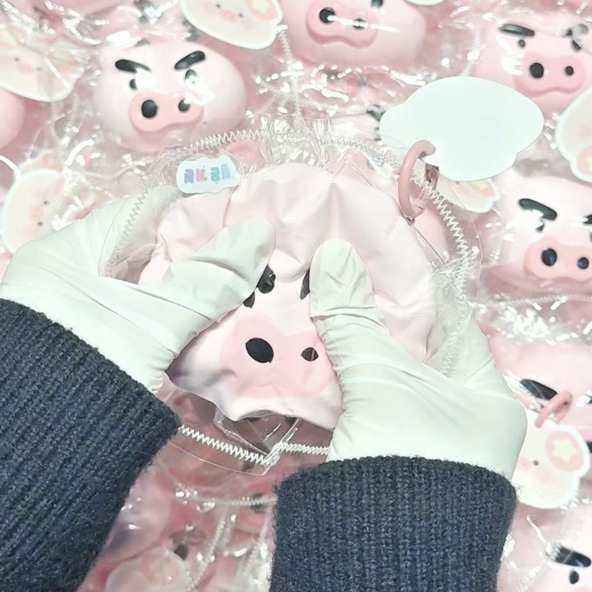 Angry - Eyebrow Piggy Squishy: Cute & Quirky Stress Relief🐷