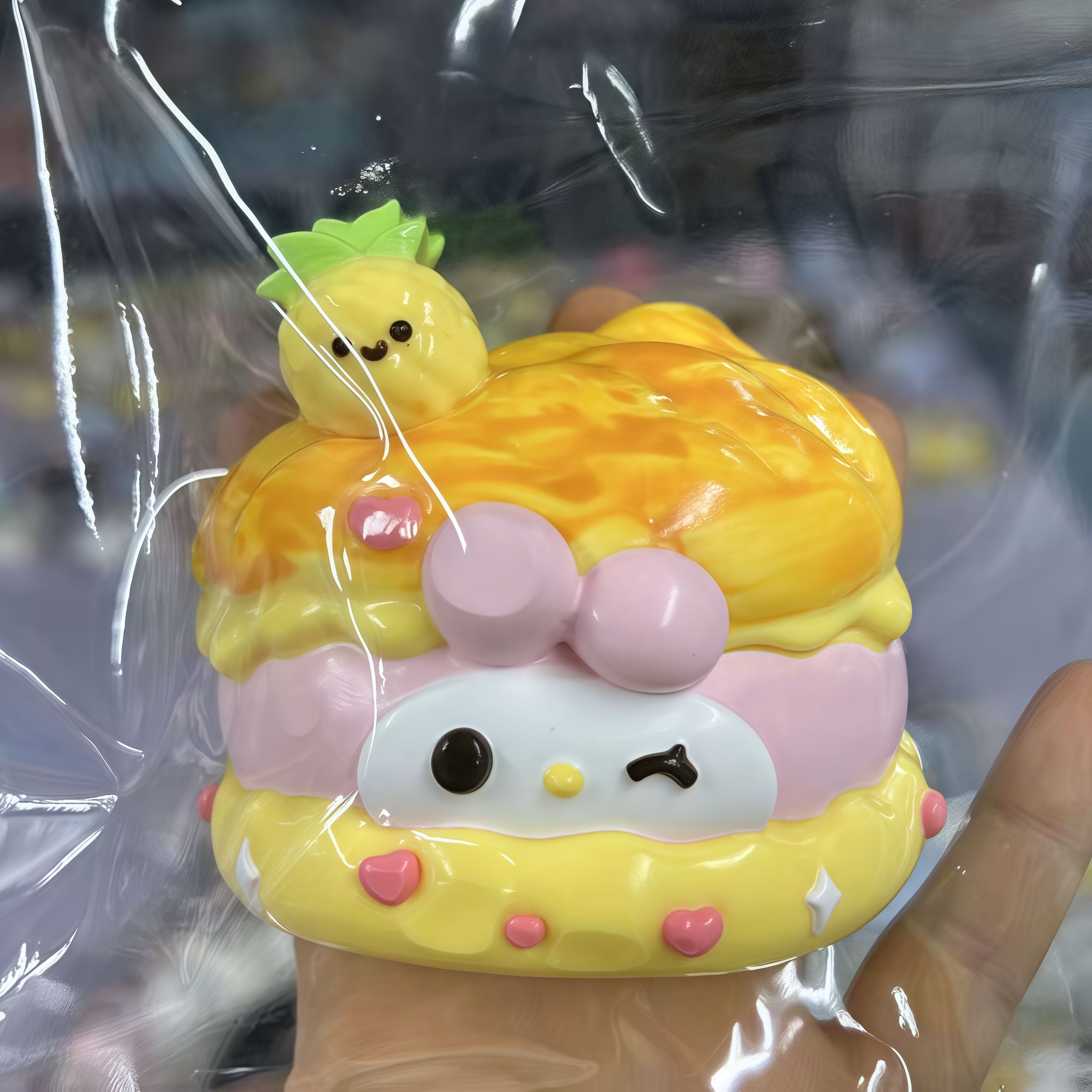 Hello Kitty Pineapple Bun Squishy Toy – Squishy Sweetness with Food - Grade Silicone 🍍