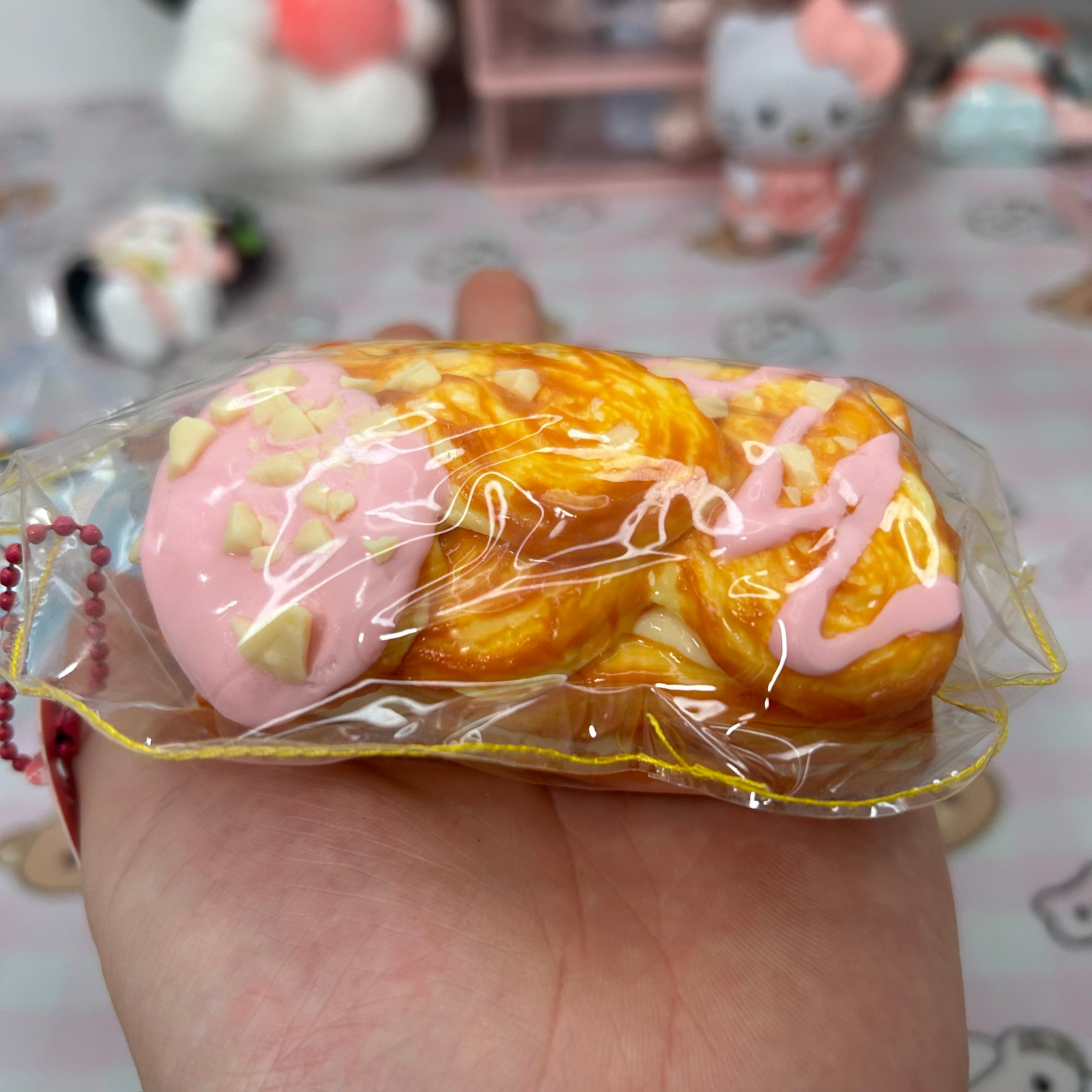 Kawaii Pastry - Shaped Squishy Toy（Only one）