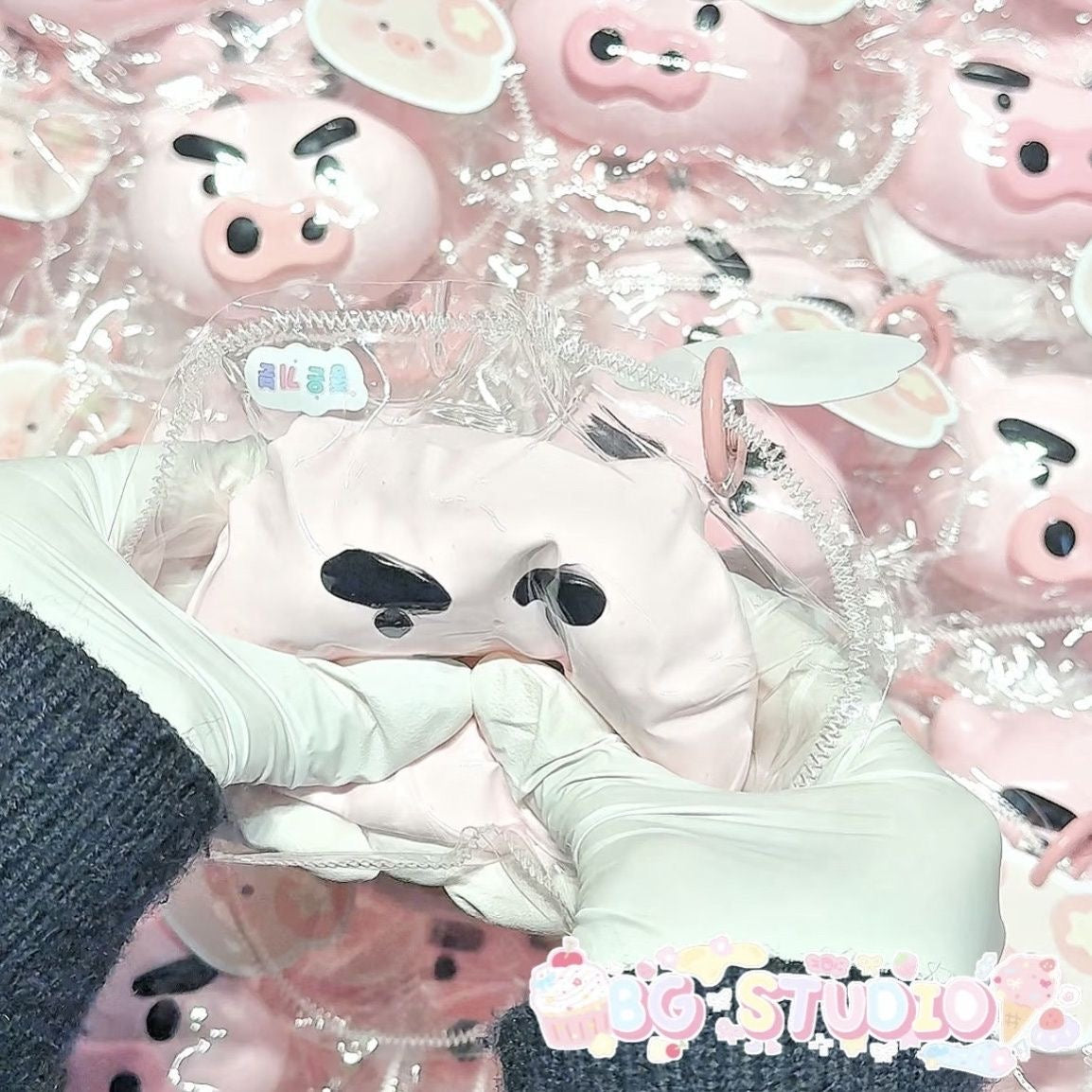 Angry - Eyebrow Piggy Squishy: Cute & Quirky Stress Relief🐷