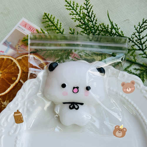 Adorable Panda Squishy Toy: Squeeze Your Stress Away! 🐻‍❄️