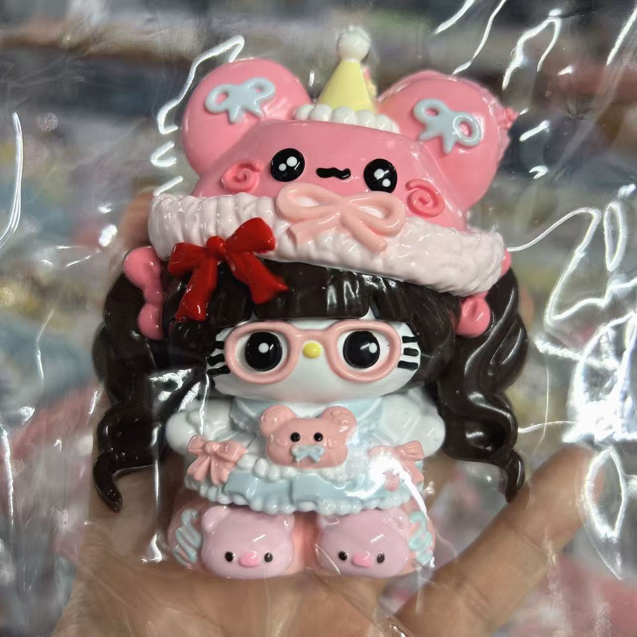 🎀 Hello Kitty - Style Dress - Up Figurine | Cute Kawaii Decor 💕